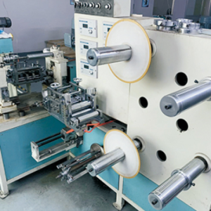 Steel slitter machine
